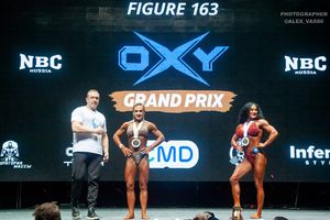 WOMEN'S PHYSIQUE